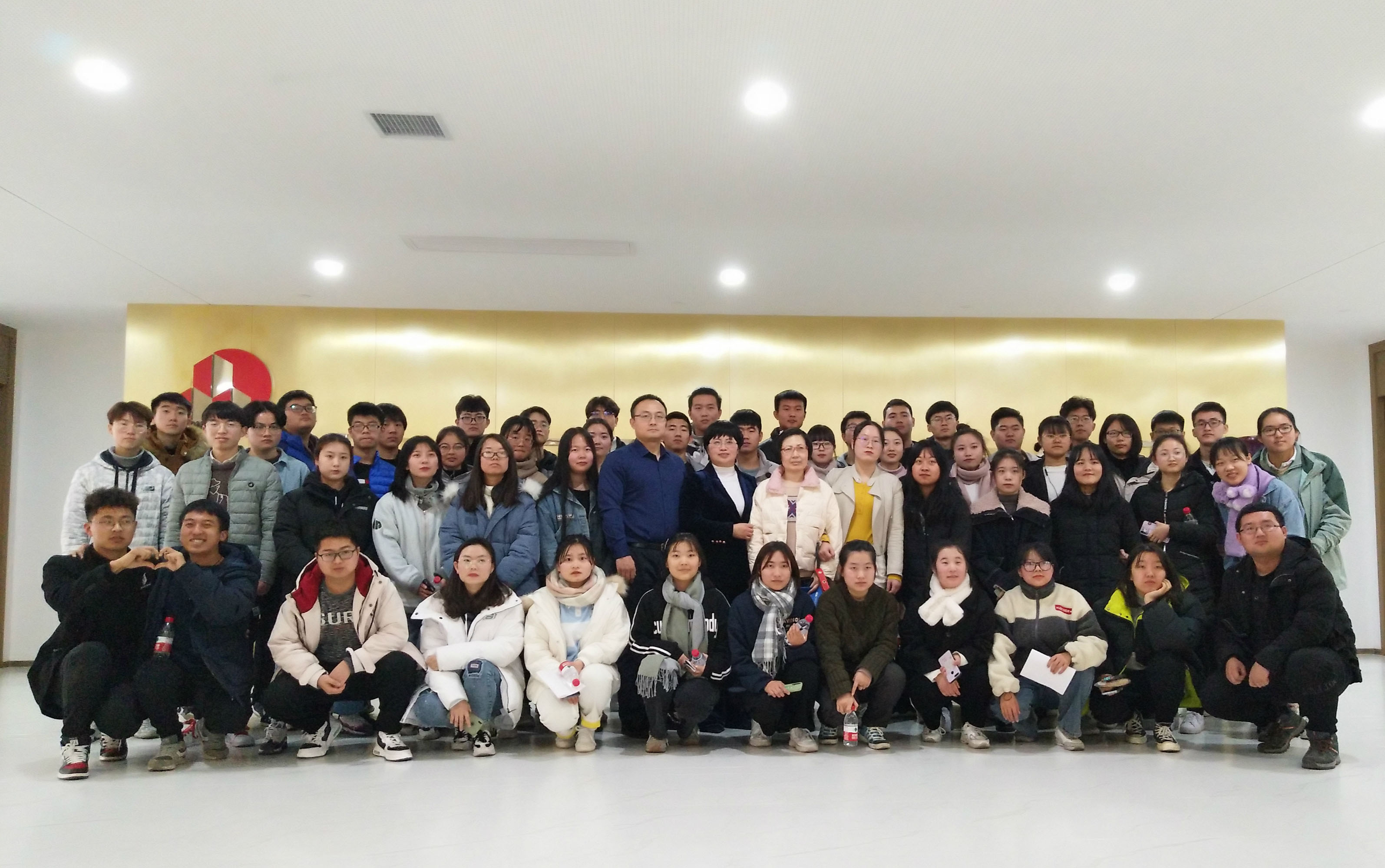 校企合作|西安思源学院师生到我开云官方网页版官网-开云（中国）交流学习